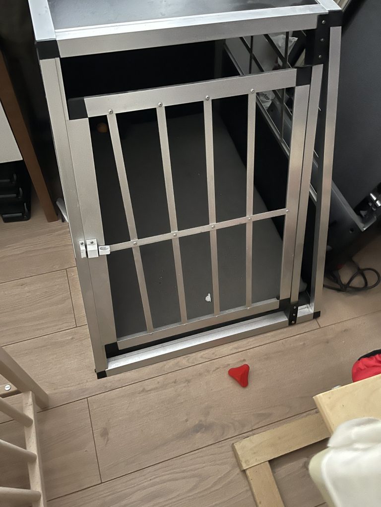 Caisse de transport chien