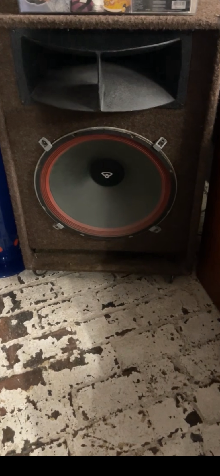 Cerwin Vega 219